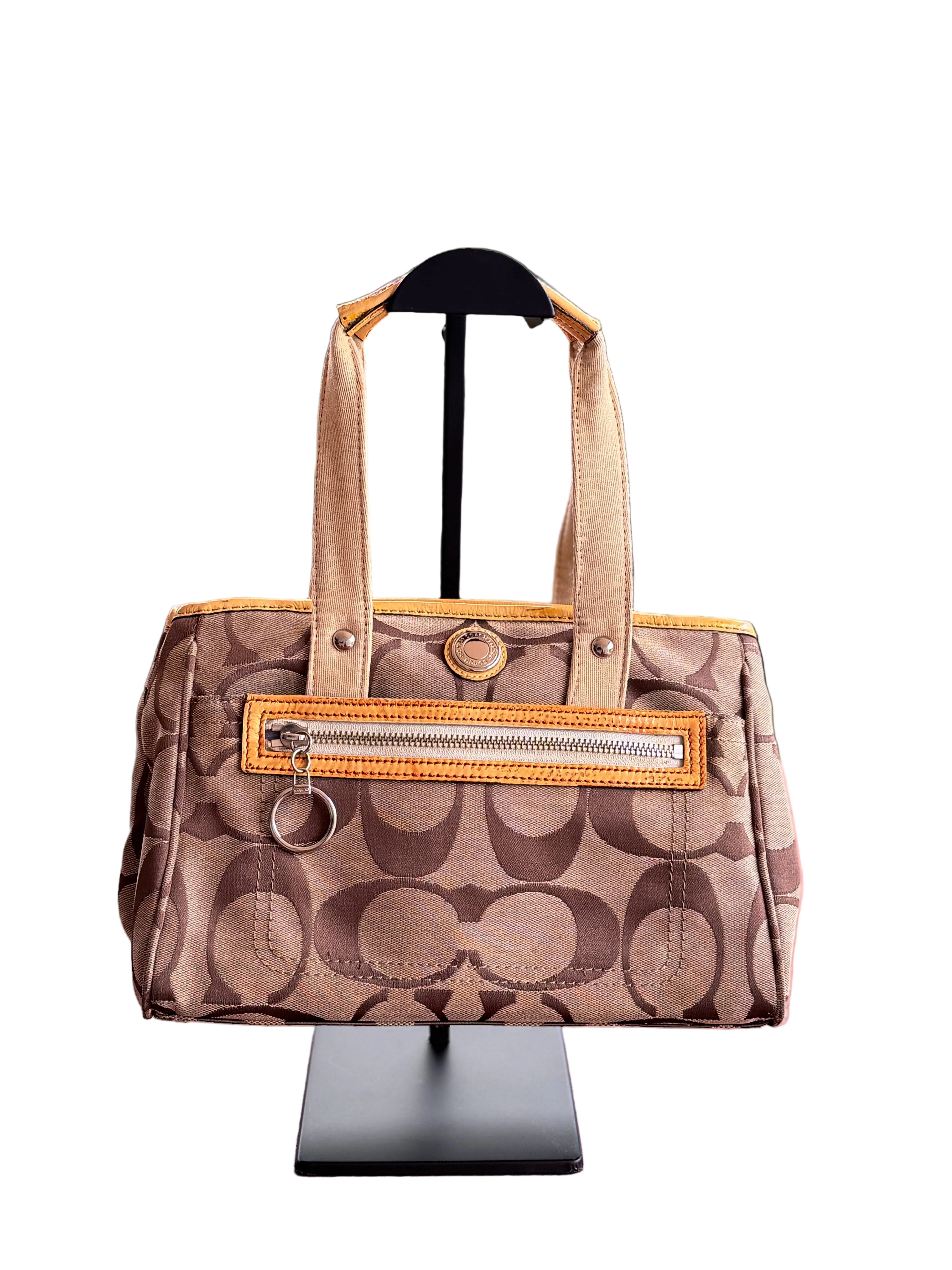 Coach Daisy Signature