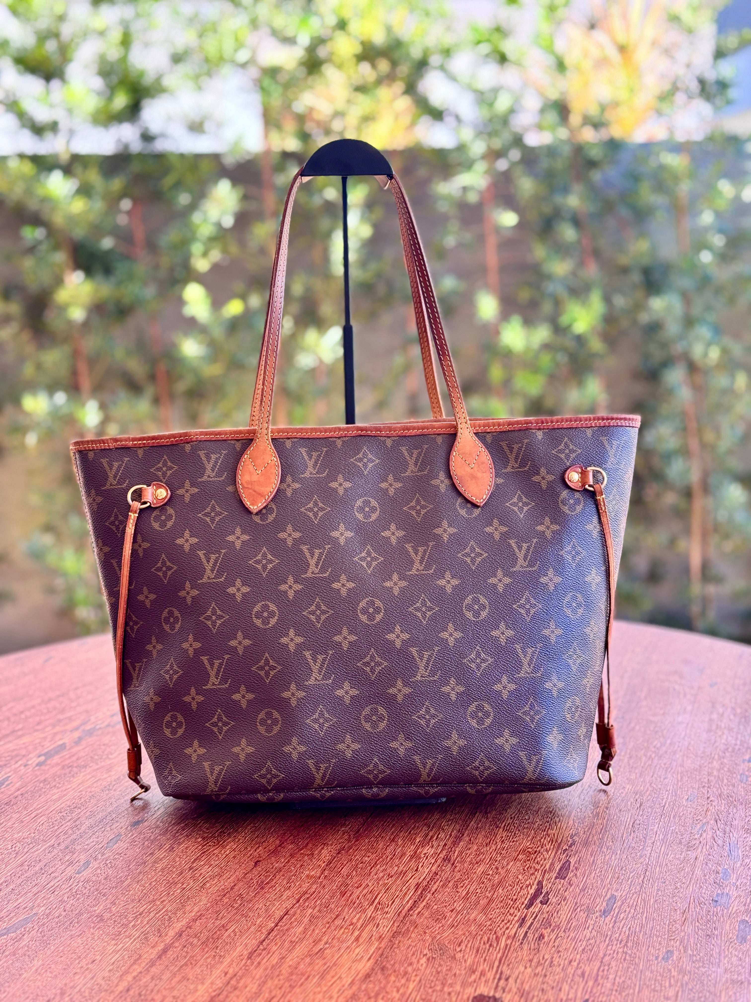 Louis Vuitton Neverfull MM