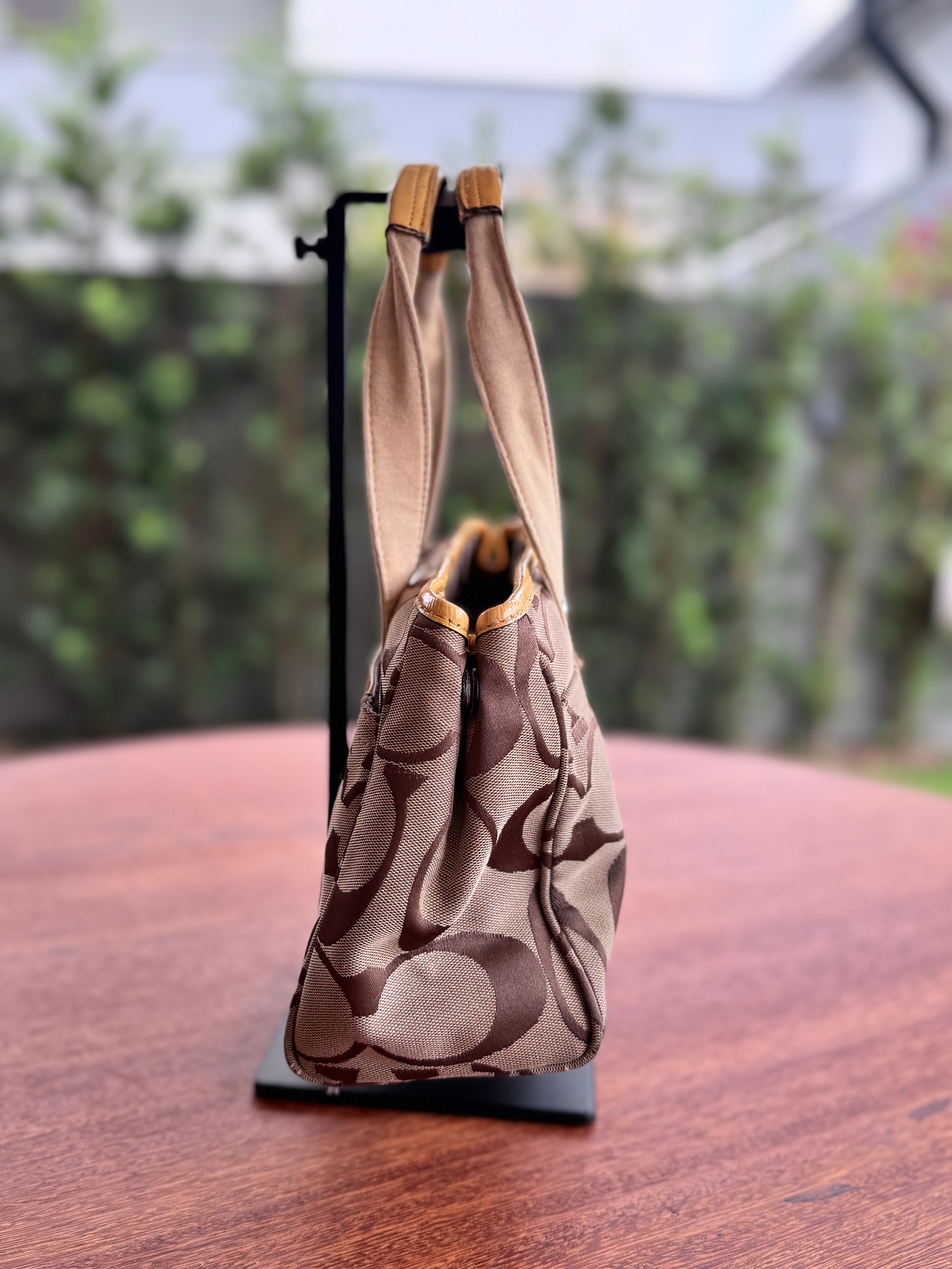 Coach Daisy Signature