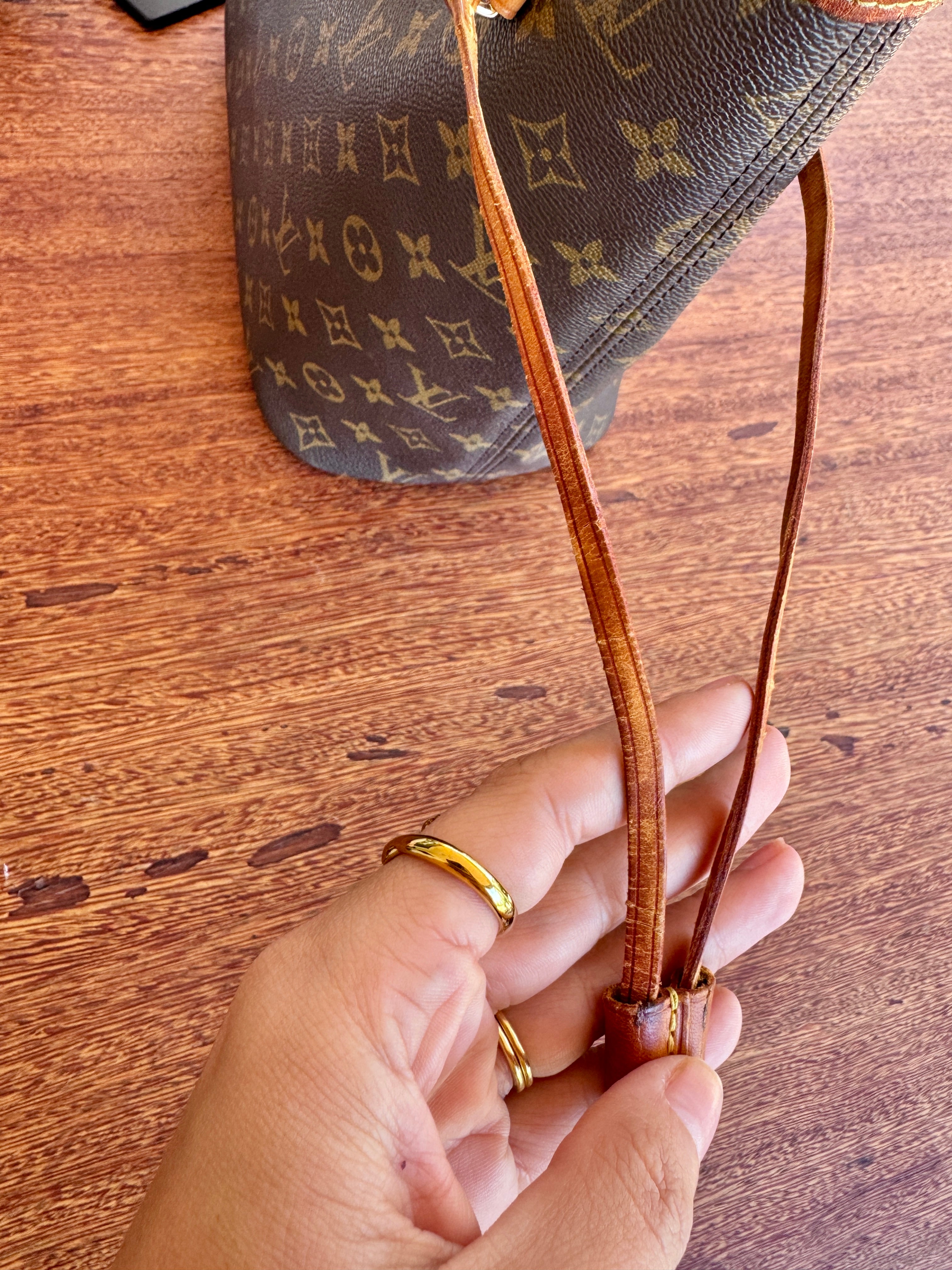 Louis Vuitton Neverfull MM