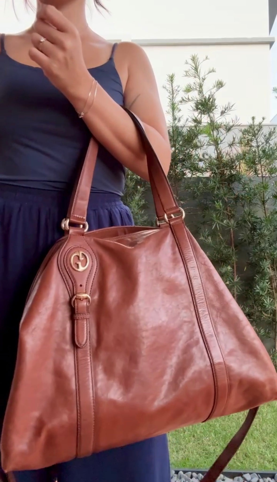 Gucci 2-way Interlock