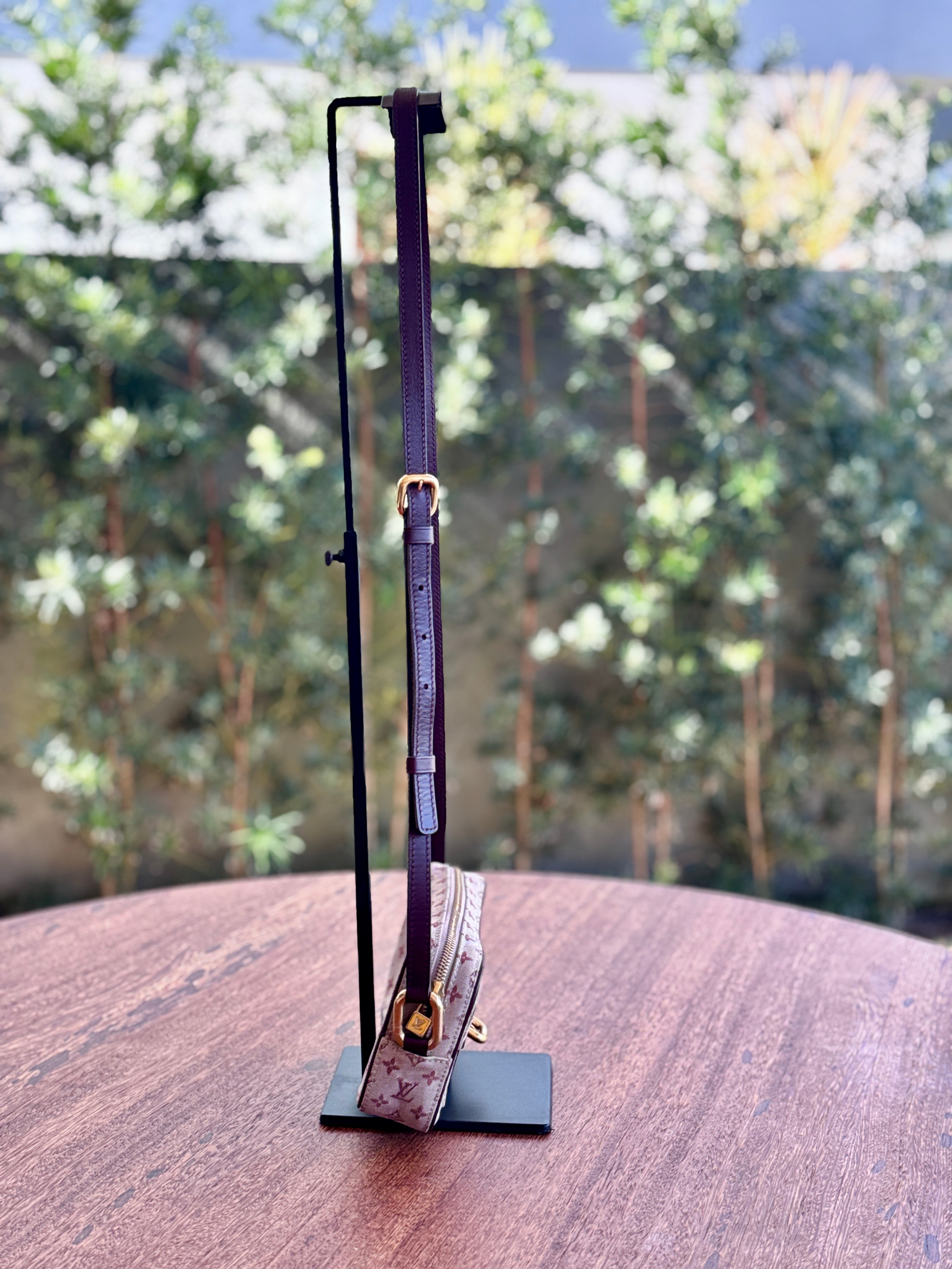 Louis Vuitton Juliette Mini Lin