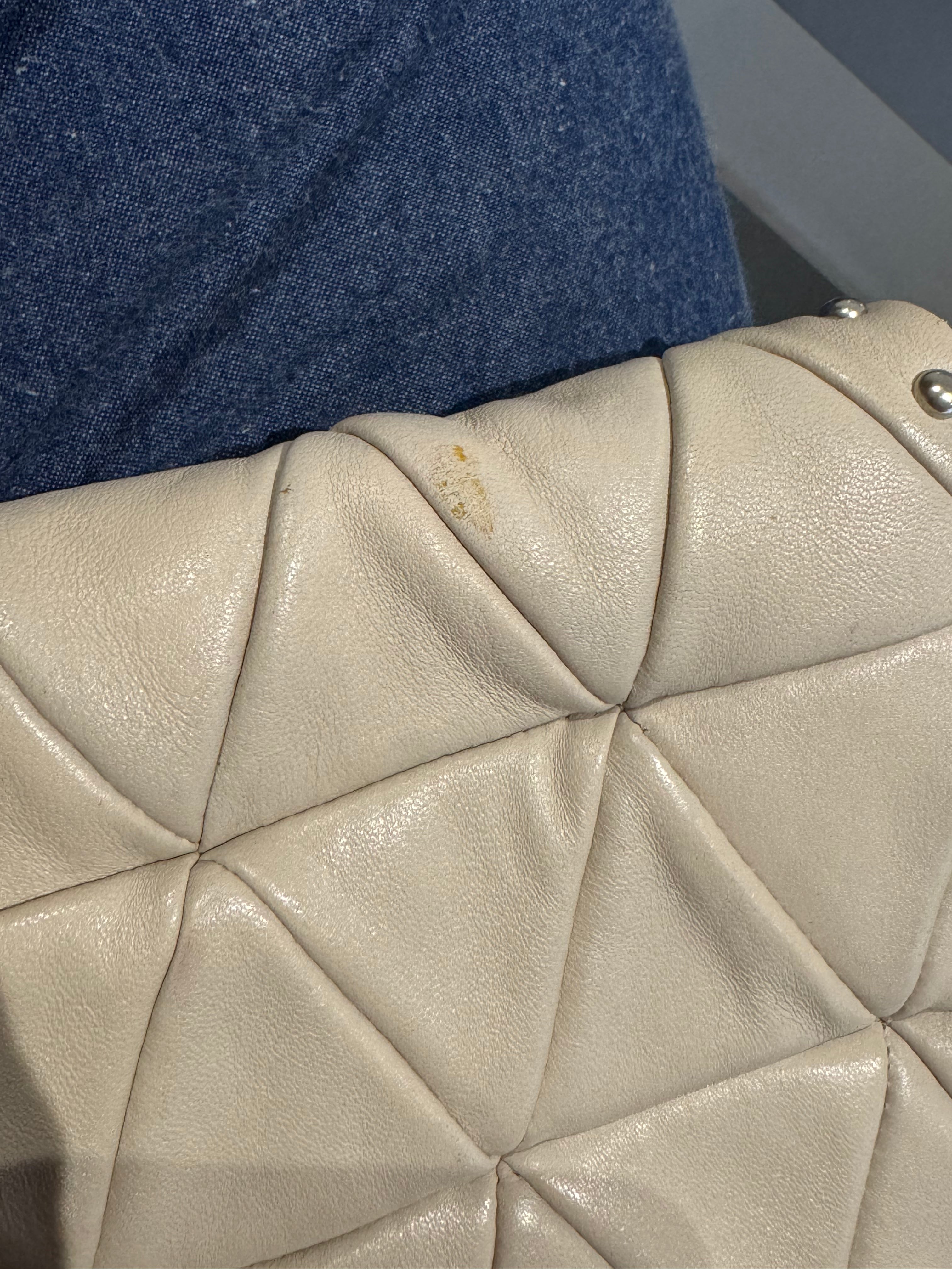 Miu Miu Crystal Off-white